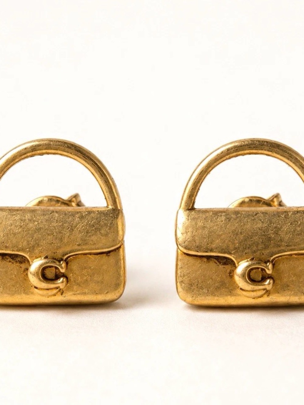 Mini Handbag Charm Bracelet and Tabby Stud Earrings matching set. - Picture 5 of 6